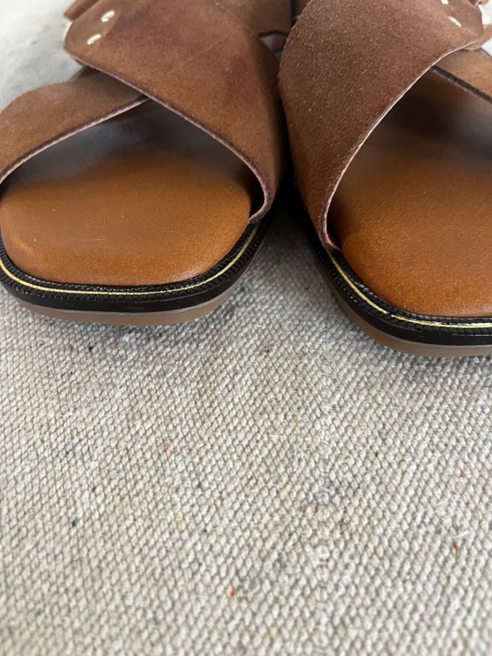 Lottini Woman's Brown Suede Sling Back Crisscross Buckle Flat Sandals Sz 40 - Picture 9 of 10